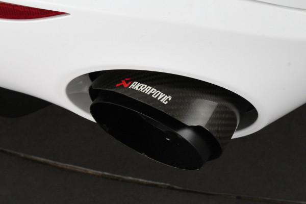 Alfa Romeo Stelvio 2.0 T AWD Veloce > 305pk/Squadra/Akrapovic/Pano.schuif/21Inch Turismo/Trekhaak...