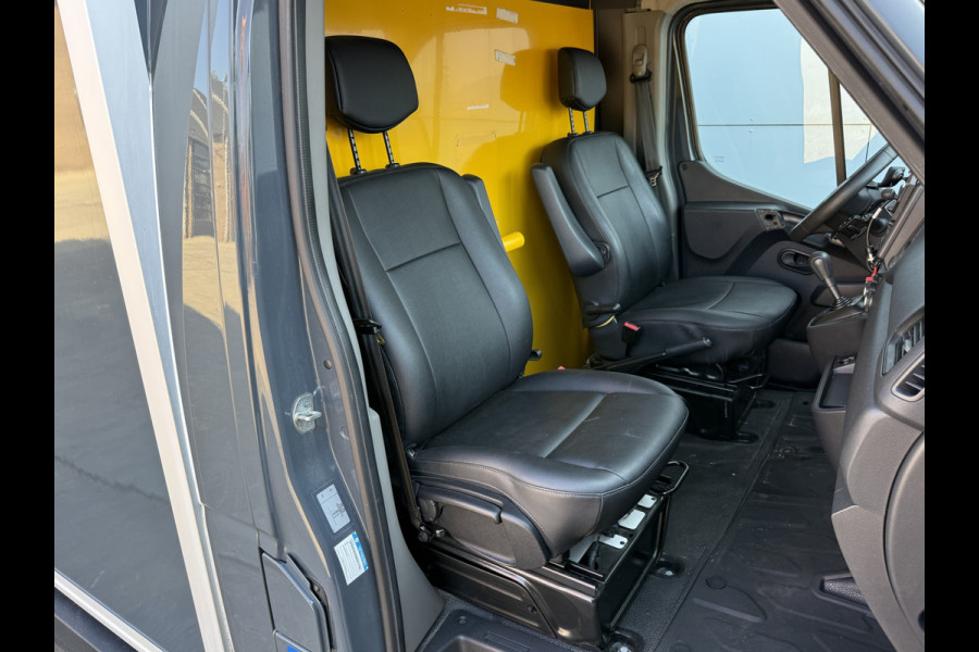Renault Master T35 2.3 DCI 150PK Automaat L3H2 LED Airco Cruise Control Camera Foodtruck Meubelbak Paardenwagen