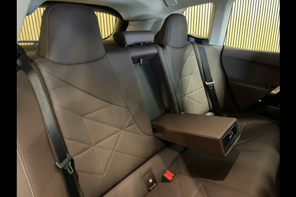 BMW iX XDrive40 Executive 77 kWh|100% SOH|VOLLEDER|ELEK.STUURVERSTELLING|CAMERA|CARPLAY|PDC V+A|NAP|NL-AUTO|INCL.BTW|1e EIGENAAR|