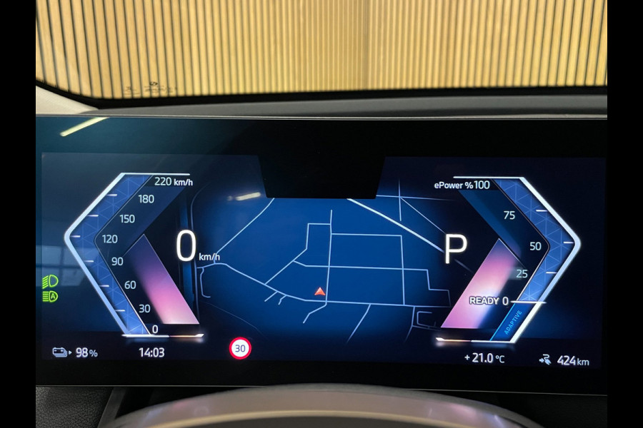 BMW iX XDrive40 Executive 77 kWh|100% SOH|VOLLEDER|ELEK.STUURVERSTELLING|CAMERA|CARPLAY|PDC V+A|NAP|NL-AUTO|INCL.BTW|1e EIGENAAR|