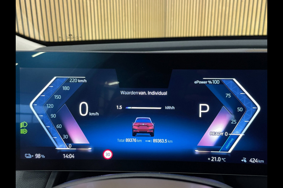 BMW iX XDrive40 Executive 77 kWh|100% SOH|VOLLEDER|ELEK.STUURVERSTELLING|CAMERA|CARPLAY|PDC V+A|NAP|NL-AUTO|INCL.BTW|1e EIGENAAR|