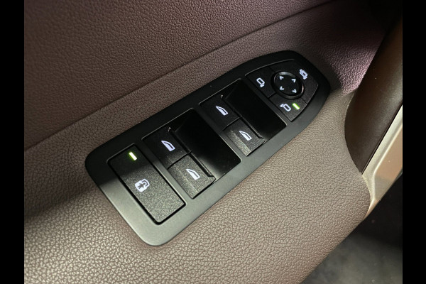 BMW iX XDrive40 Executive 77 kWh|100% SOH|VOLLEDER|ELEK.STUURVERSTELLING|CAMERA|CARPLAY|PDC V+A|NAP|NL-AUTO|INCL.BTW|1e EIGENAAR|