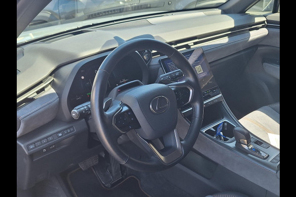 Lexus LBX 1.5 Hybrid AWD Cool Advanced pack | Alle opties, 4X4, Mark Levinson, Geheugenfunctie, Head up dispay, 360 Camera, Uniek!