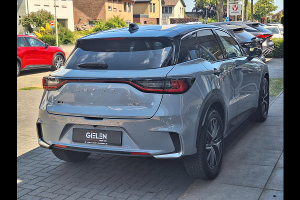 Lexus LBX 1.5 Hybrid AWD Cool Advanced pack | Alle opties, 4X4, Mark Levinson, Geheugenfunctie, Head up dispay, 360 Camera, Uniek!