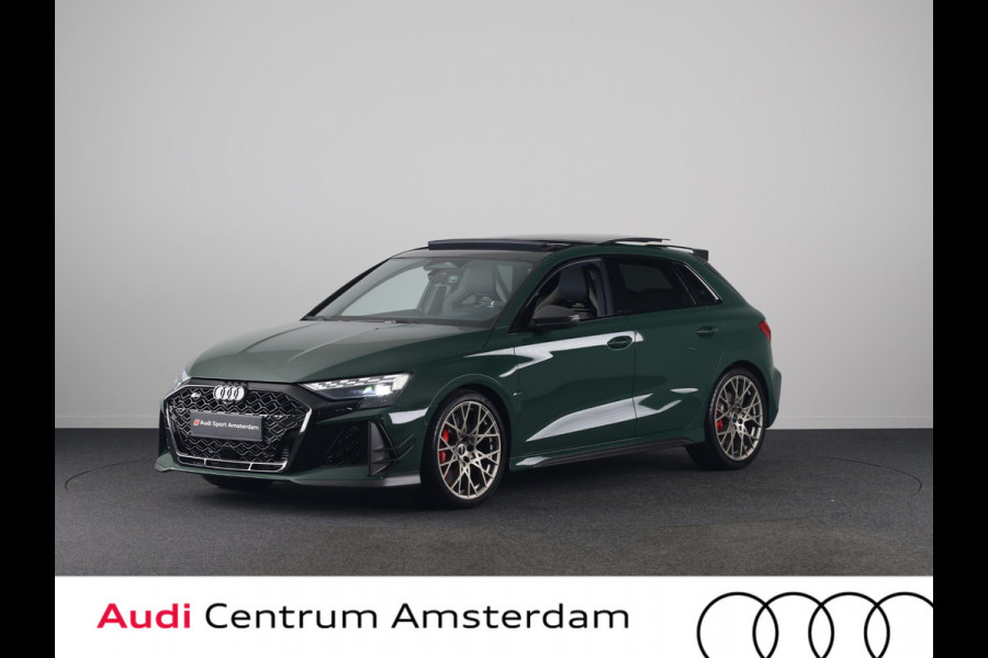 Audi RS3 Sportback Competition Limited 2.5 FSI 295 kW / 400 PK SB | 586 / 750  gelimiteerde oplage | Audi Exclusive Malachite Green | Panoramadak | Sonos | HUD |