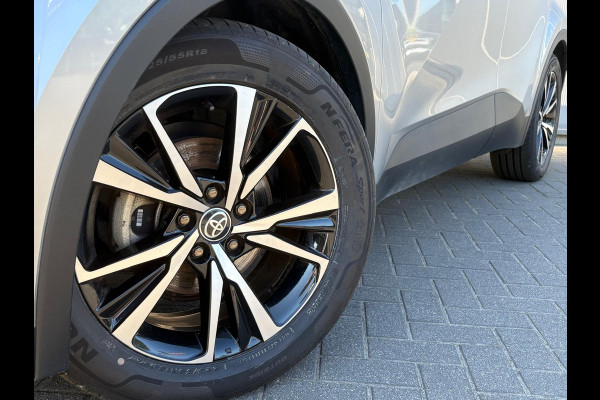 Toyota C-HR 1.8 Hybrid 140PK First Edition Bi-Tone/Winter-pack/Gr.-navigatie/Elektr.klep/Camera/Adapt.-cruise