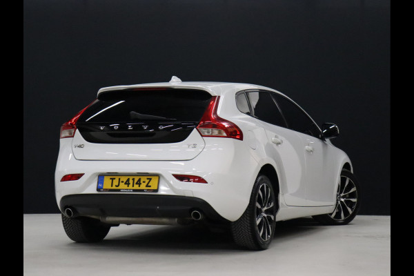 Volvo V40 1.5 T3 Dynamic Edition [CRUISE CONTROL, STOELVERWARMING, DIGITALE TELLER, BLUETOOTH, NAVIGATIE, CLIMATE, NIEUWSTAAT]