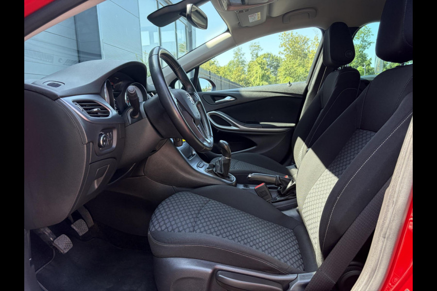 Opel Astra 1.4 Black Edition 2e Eigenaar,Carplay,150pk,Navi,6 Bak,Airco,Cruise,Lm velgen,Pdc,N.A.P,Apk tot 10-2027