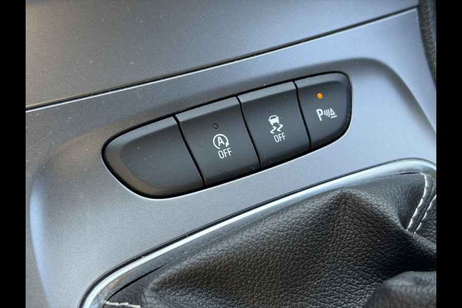 Opel Astra 1.4 Black Edition 2e Eigenaar,Carplay,150pk,Navi,6 Bak,Airco,Cruise,Lm velgen,Pdc,N.A.P,Apk tot 10-2027