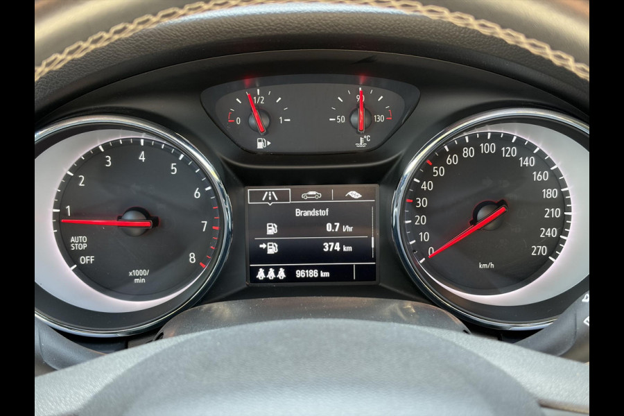 Opel Astra 1.4 Black Edition 2e Eigenaar,Carplay,150pk,Navi,6 Bak,Airco,Cruise,Lm velgen,Pdc,N.A.P,Apk tot 10-2027