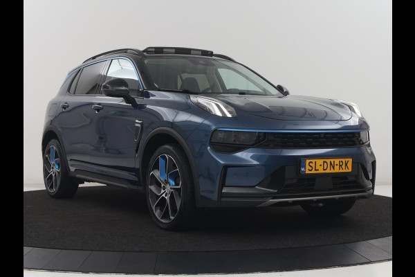 Lynk & Co 01 1.5 | SOH 92.9% | Panoramadak | 360 camera | Memory | Adaptive cruise | Stoelverwarming | Carplay | Climate control | Dodehoek detectie | Infinity sound |