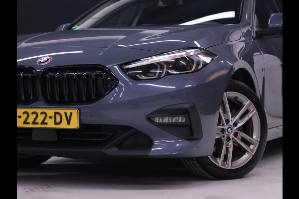 BMW 2 Serie Gran Coupé 218i Executive Edition [APPLE CARPLAY, ANDROID, BOSE AUDIO, LED, PDC V+A, CRUISE CONTROL, NAVIGATIE, CLIMATE CONTROL, NIEUWSTAAT]