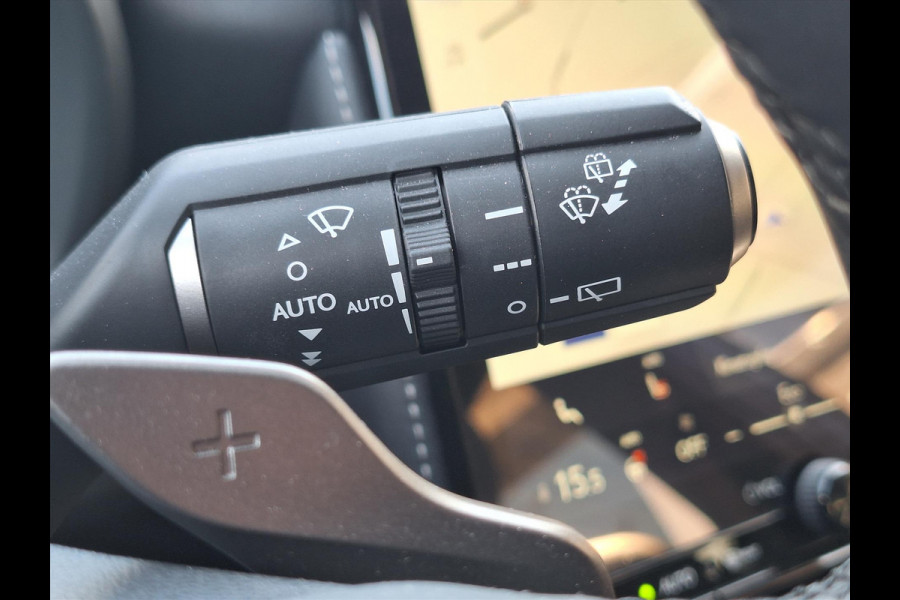 Lexus LBX 1.5 Hybrid Relax Advanced Pack | Mark Levinson, Head up display, Leer, Geheugenfunctie, Stoel + Stuurverwarming