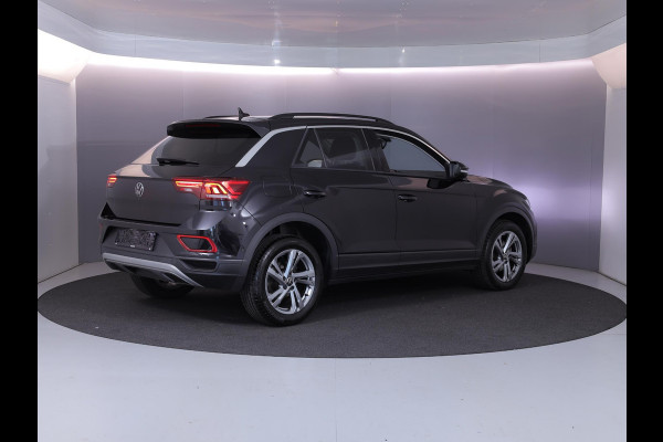Volkswagen T-Roc 1.0 TSI Life 75 Edition 110pk 6bak| Navi| 17'LM-velgen| Camera