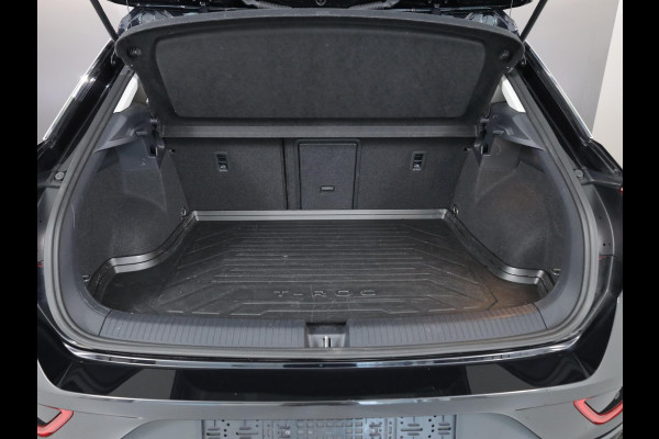 Volkswagen T-Roc 1.0 TSI Life 75 Edition 110pk 6bak| Navi| 17'LM-velgen| Camera