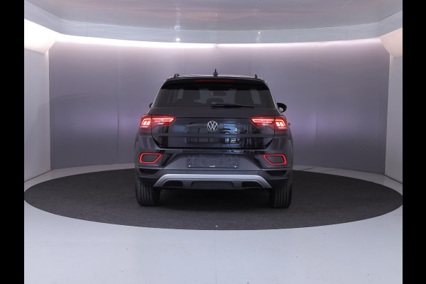 Volkswagen T-Roc 1.0 TSI Life 75 Edition 110pk 6bak| Navi| 17'LM-velgen| Camera