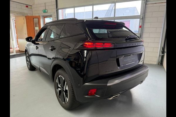 Peugeot 2008 1.2 Hybrid 145 GT, 1 Jaar Bovag Garantie, Automaat, Carplay, Camera