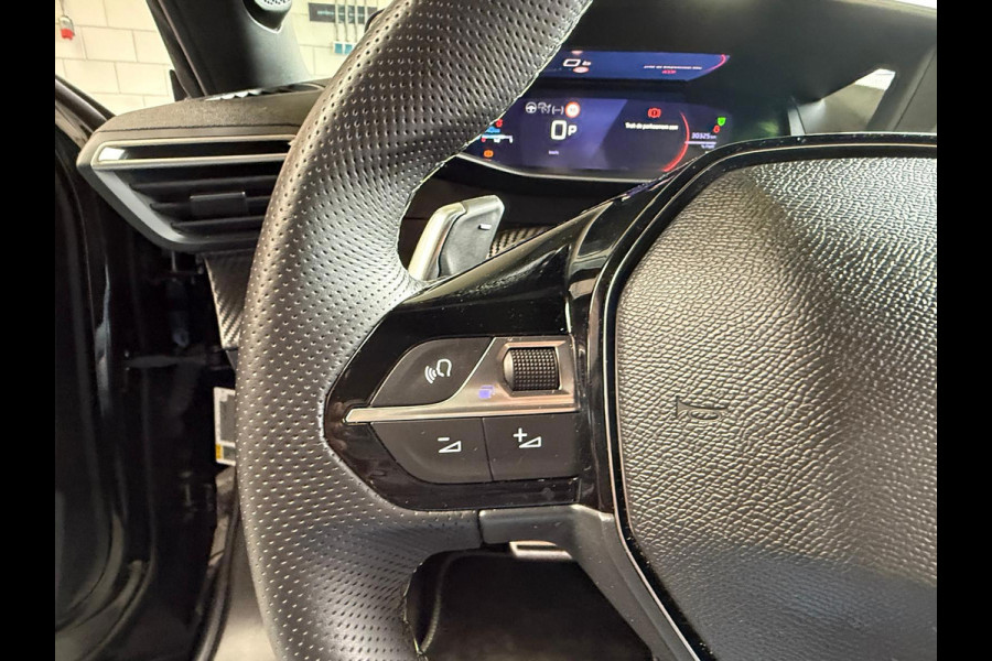 Peugeot 2008 1.2 Hybrid 145 GT, 1 Jaar Bovag Garantie, Automaat, Carplay, Camera