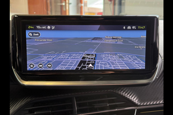 Peugeot 2008 1.2 Hybrid 145 GT, 1 Jaar Bovag Garantie, Automaat, Carplay, Camera