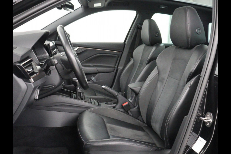 Škoda Kamiq 1.0 TSI Business Edition | Panoramadak | Leder | Virtual | Stoelverwarming | Carplay | Cruise control | Camera | Elek. stoelen | 18'' | Full LED |