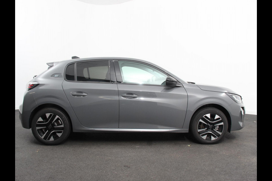 Peugeot e-208 EV Allure 50 kWh Warmtepomp Navigatie Apple Carplay Android Auto Parkeerhulp Cruise Control Full Led Climate Control Lichtmetalen velgen
