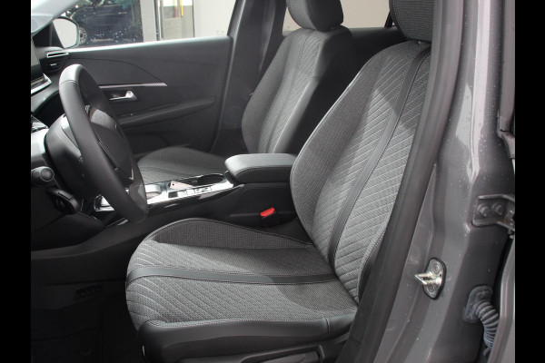 Peugeot e-208 EV Allure 50 kWh Warmtepomp Navigatie Apple Carplay Android Auto Parkeerhulp Cruise Control Full Led Climate Control Lichtmetalen velgen