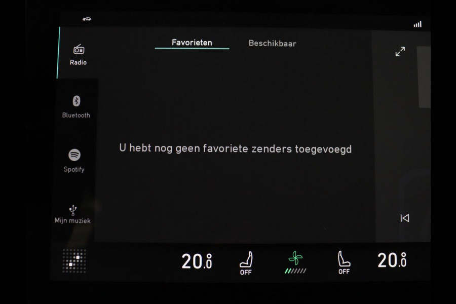 Lynk & Co 01 1.5 | SOH 97.3% |Panoramadak | 360 camera | Memory | SOH 97.3% |Panoramadak | 360 camera | Memory | Adaptive cruise | Stoelverwarming | Carplay | Climate control | Dodehoek detectie | Infinity sound |