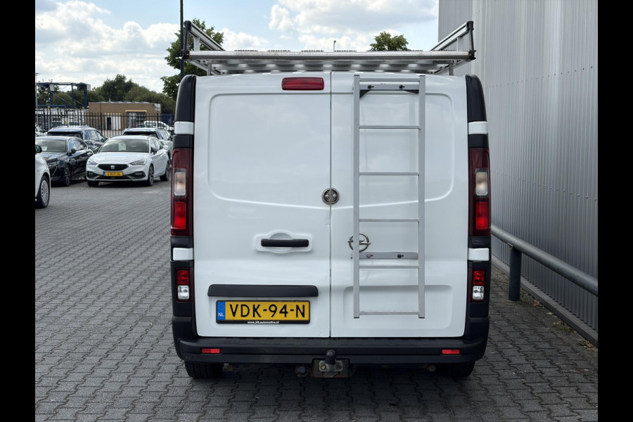 Opel Vivaro 1.6 CDTI L2H1*NAVI*CRUISE*HAAK*A/C*OMVORMER*TEL*3P