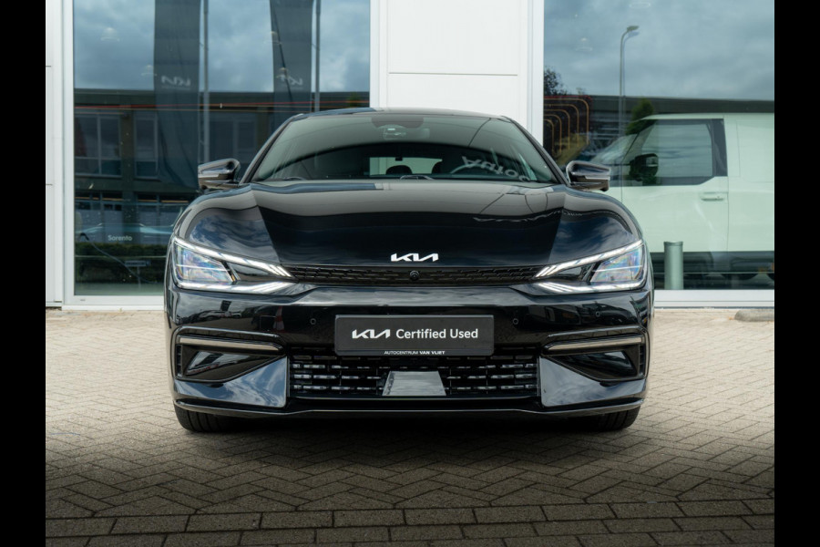 Kia Ev6 GT-Line 77.4 kWh | Nederlandse dealer onderhouden auto | Schuifkantel dak | Trekhaak 1600kg trekgewicht |