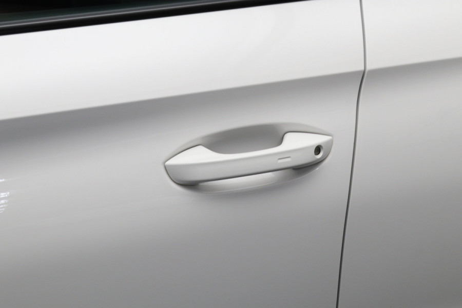 CUPRA Leon Sportstourer 1.4 e-Hybrid 204 PK PHEV Business, Kuipstoelen, Parkeersensoren, Stuurverwarming