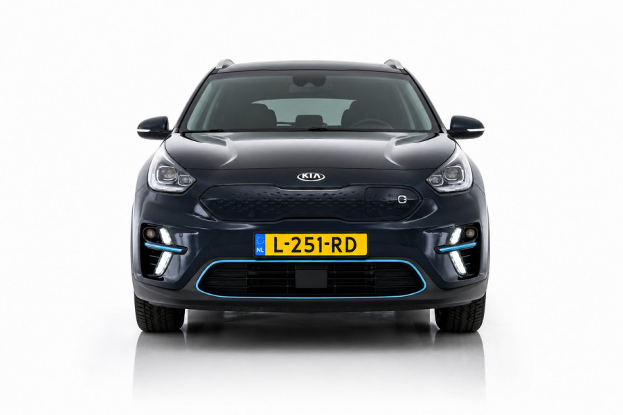 Kia e-Niro DynamicPlusLine 64 kWh SOH 99.6% | STOELVERWARMING | SCHUIFDAK | NAP | STUURVERWARMING | CAMERA