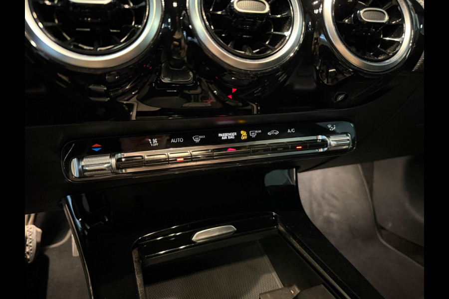 Mercedes-Benz CLA-Klasse Shooting Brake 220 Progressive-TREKHAAK-WIDESCREEN-CAMERA-ORIG NL