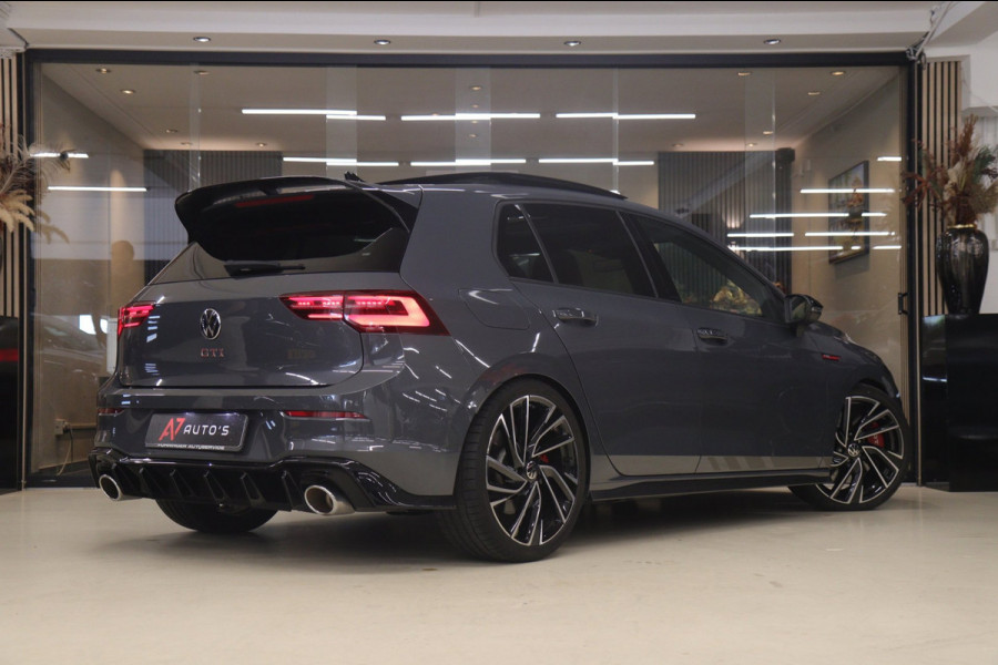 Volkswagen Golf 2.0 TSI GTI CLUBSPORT BLACKSTYLE/NURBURGRING/PANO/IQ-LIGHT/HUD/MEMORY/VOLL