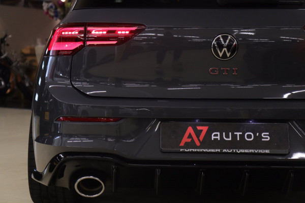 Volkswagen Golf 2.0 TSI GTI CLUBSPORT BLACKSTYLE/NURBURGRING/PANO/IQ-LIGHT/HUD/MEMORY/VOLL