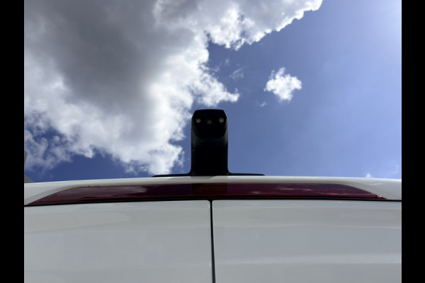 Maxus eDeliver 9 89 kWh 204PK L3H2 Elektrische Koelwagen Vriezer Dual Thermo King -22°C/22°C Camera Cruise Control Apple Carplay Parkeersensoren Koel Koeler Kühl Kühler Kühlwagen Kühlkasten Frigo Vries