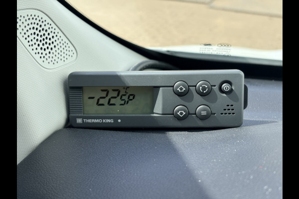 Maxus eDeliver 9 89 kWh 204PK L3H2 Elektrische Koelwagen Vriezer Dual Thermo King -22°C/22°C Camera Cruise Control Apple Carplay Parkeersensoren Koel Koeler Kühl Kühler Kühlwagen Kühlkasten Frigo Vries