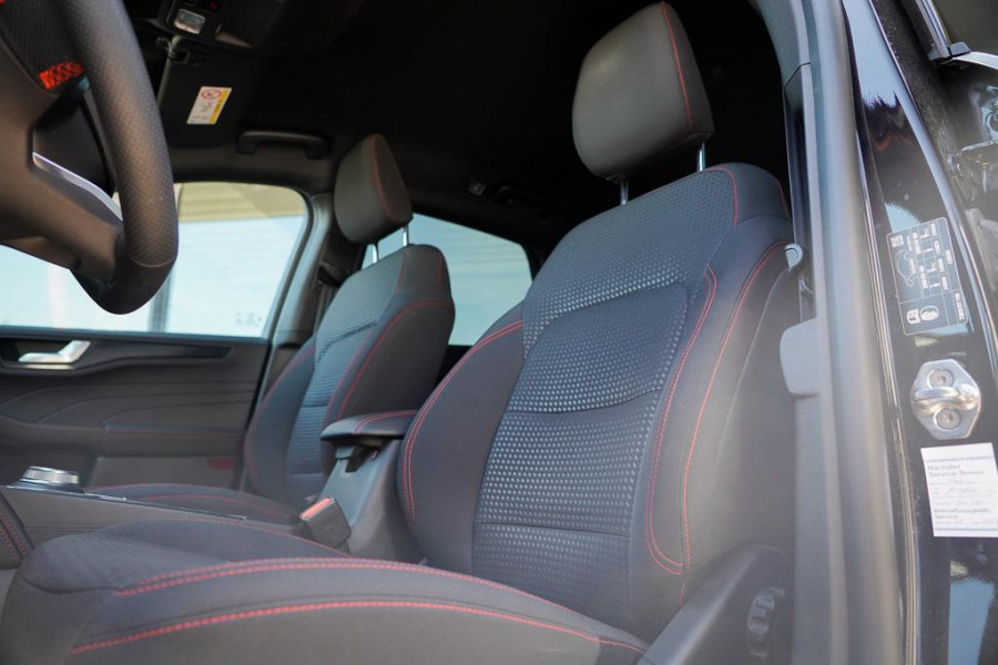 Ford Kuga 2.5 PHEV ST-Line Trekhaakvoorb / Elek Klep / Incl BTW / All-Season / Getint Glas / Zwart Metallic