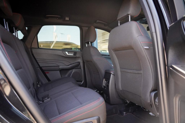 Ford Kuga 2.5 PHEV ST-Line Trekhaakvoorb / Elek Klep / Incl BTW / All-Season / Getint Glas / Zwart Metallic