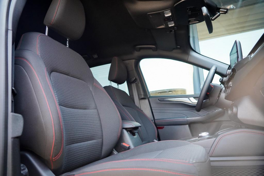 Ford Kuga 2.5 PHEV ST-Line Trekhaakvoorb / Elek Klep / Incl BTW / All-Season / Getint Glas / Zwart Metallic