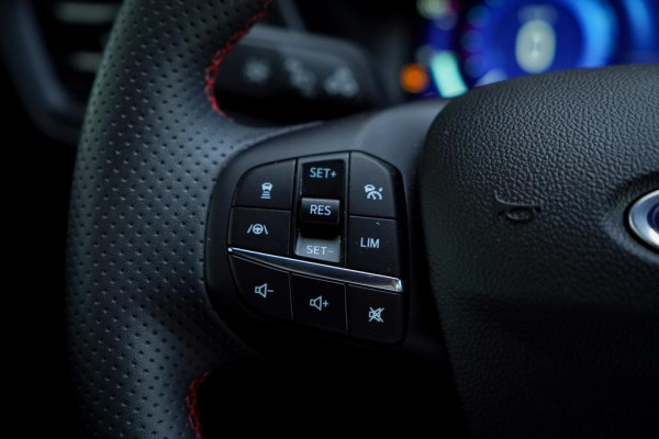 Ford Kuga 2.5 PHEV ST-Line Trekhaakvoorb / Elek Klep / Incl BTW / All-Season / Getint Glas / Zwart Metallic