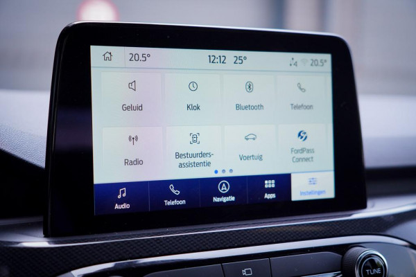 Ford Kuga 2.5 PHEV ST-Line Trekhaakvoorb / Elek Klep / Incl BTW / All-Season / Getint Glas / Zwart Metallic