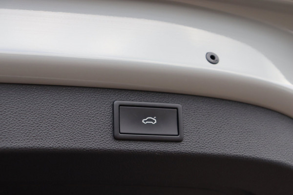 Škoda Kodiaq 1.5 TSI Sportline Business org.NL camera el.klep stuurverw canton
