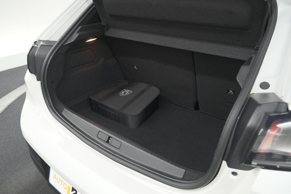 Peugeot e-208 EV GT 50 kWh | 93,7% SOH | Black Pack | Dodehoekdetectie | Camera | Apple Carplay
