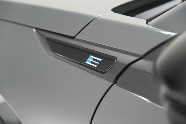Peugeot e-2008 EV Allure 54 kWh | 360 Camera | Adaptieve Cruise Control | Warmtepomp