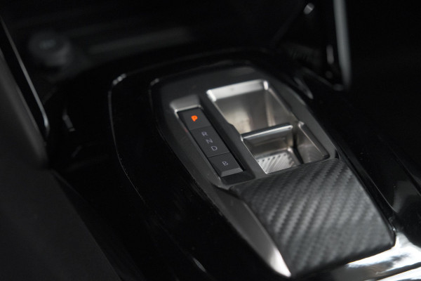 Peugeot e-2008 EV Allure 54 kWh | 360 Camera | Adaptieve Cruise Control | Warmtepomp