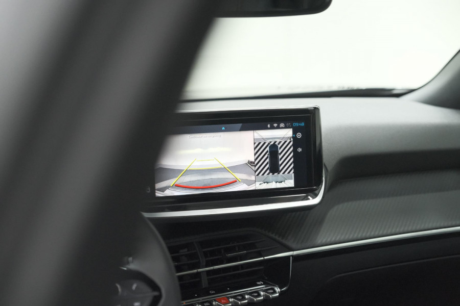 Peugeot e-2008 EV Allure 54 kWh | 360 Camera | Adaptieve Cruise Control | Warmtepomp