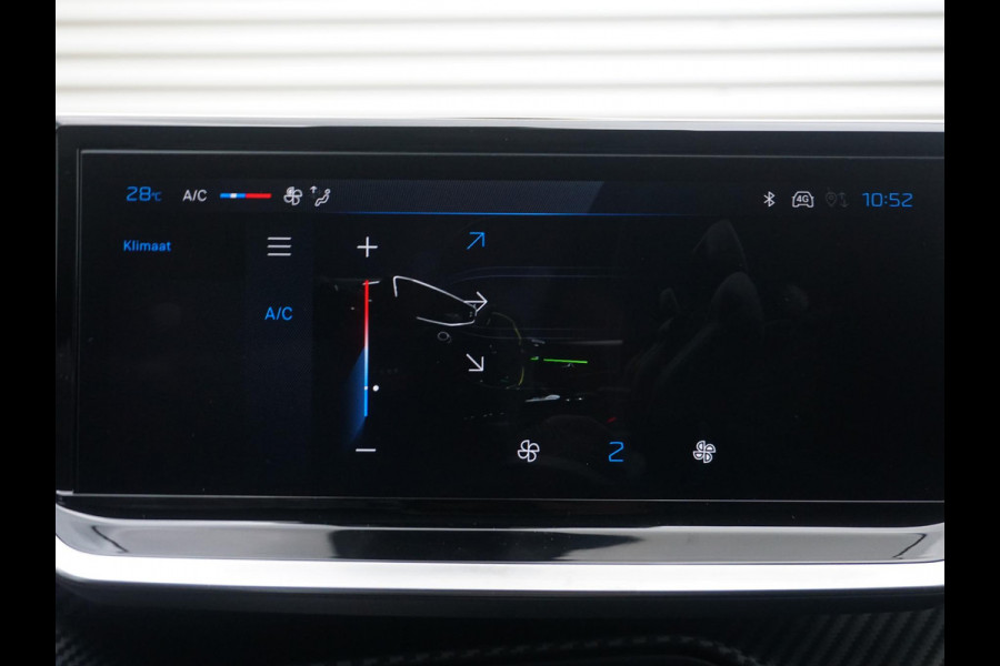 Peugeot 208 1.2 Hybrid 110 e-DCS6 Business Parkeercamera