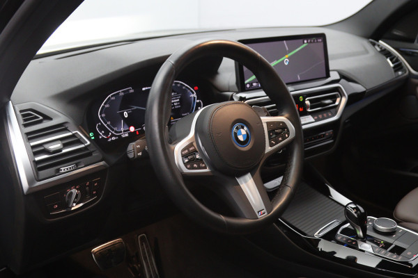 BMW X3 xDrive30e High Executive 293 PK M-Sport PHEV, Panoramadak, Adap. Cruise Control, H/K Sound, Memory