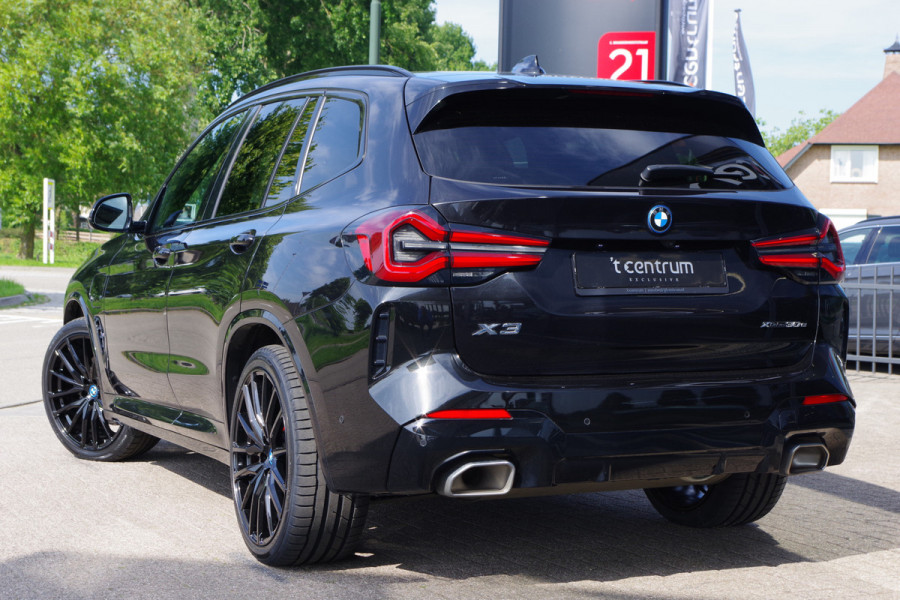 BMW X3 xDrive30e High Executive 293 PK M-Sport PHEV, Panoramadak, Adap. Cruise Control, H/K Sound, Memory