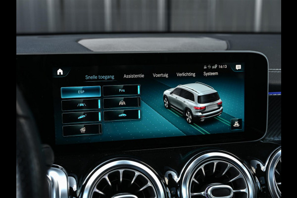 Mercedes-Benz Glb 250 4MATIC Premium Plus AMG Line | NL-Auto | Panoramdak | 360 Camera | Carbon Interieur | Memory Seats | Distronic | Ambiance Interieur | Trekhaak |